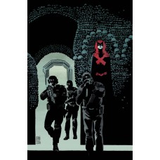 BATWOMAN #8 CVR A DANI (BATMAN BAD SEEDS)